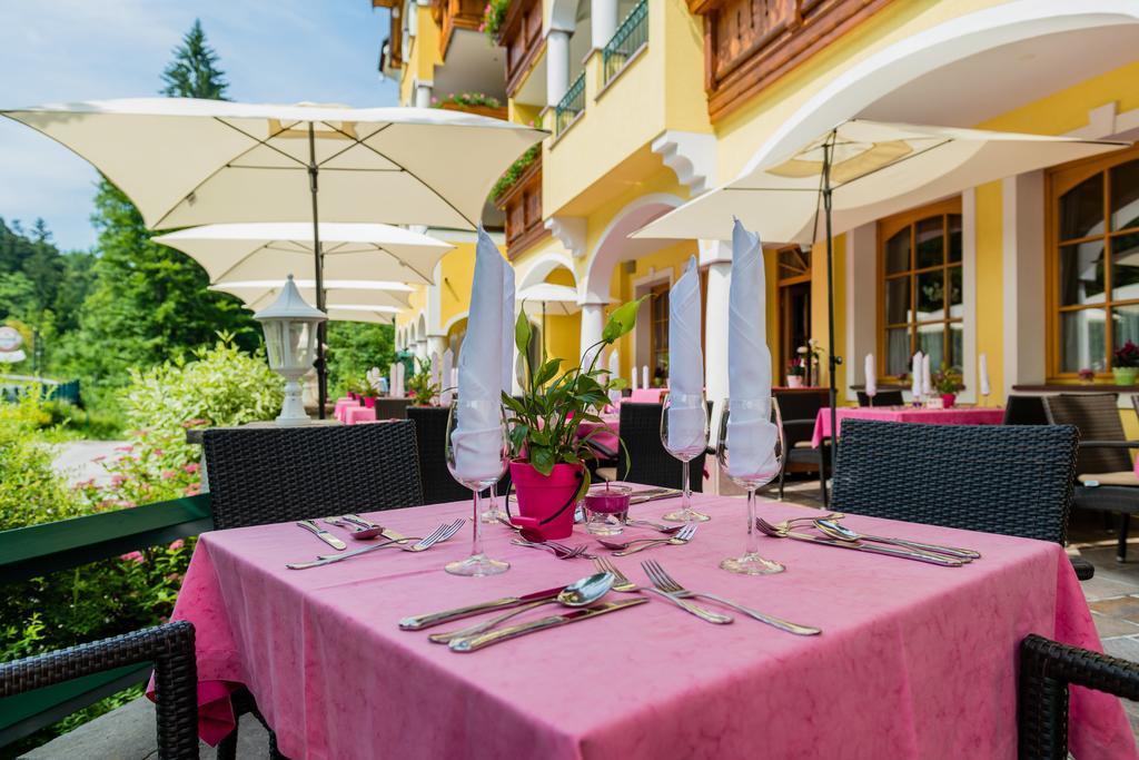 Hotel Fischerwirt Natur WaldSPA Faistenau Bagian luar foto